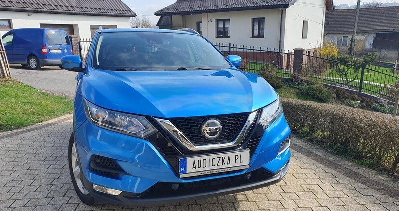 Nissan Qashqai cena 77800 przebieg: 100000, rok produkcji 2019 z Mirosławiec małe 704